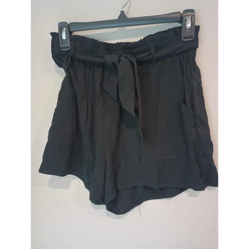 Shinestar Black High-Waisted Paperbag Shorts w/ Belt – Size M 100% Rayon